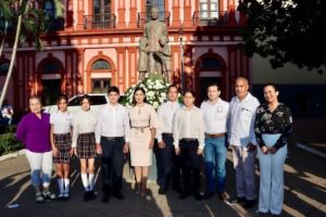 Foto de la Nota de Prensa Indira: resaltar aportaciones de Torres Quintero a la educación, es un reconocimiento al magisterio colimense