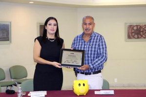 Foto de la Nota de Prensa Secretaría de Educación y Cultura recibe reconocimiento del INE Colima por colaborar en el proceso electoral 2024–2025